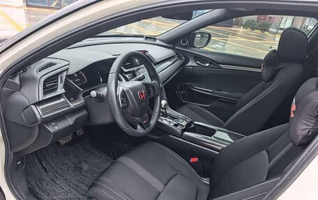 Honda Civic, 2021 год, 1 350 000 рублей, 7 фотография