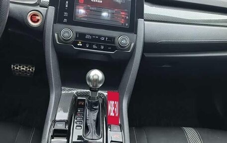 Honda Civic, 2021 год, 1 350 000 рублей, 9 фотография
