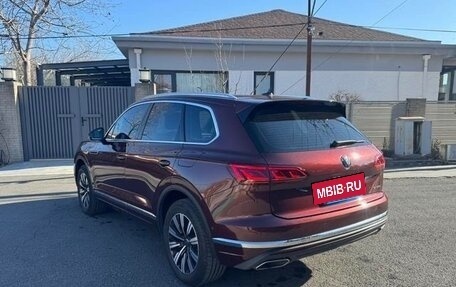 Volkswagen Touareg III, 2021 год, 3 900 000 рублей, 7 фотография