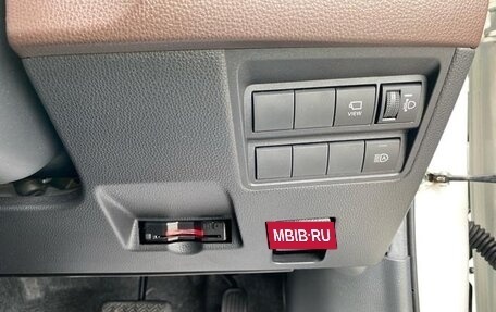 Toyota Yaris Cross, 2022 год, 1 400 000 рублей, 9 фотография