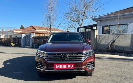 Volkswagen Touareg III, 2021 год, 3 900 000 рублей, 2 фотография