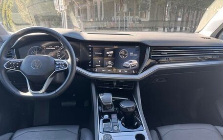 Volkswagen Touareg III, 2021 год, 3 900 000 рублей, 11 фотография