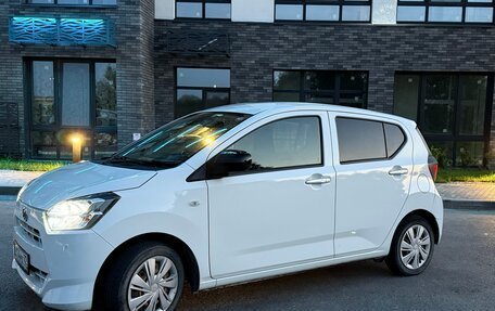 Daihatsu Mira e:S II, 2018 год, 790 000 рублей, 3 фотография