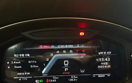 Audi SQ7, 2025 год, 18 395 000 рублей, 13 фотография