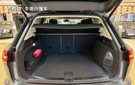 Volkswagen Touareg III, 2022 год, 4 050 000 рублей, 28 фотография