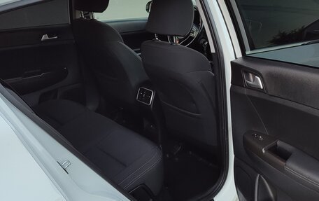 KIA Sportage IV рестайлинг, 2017 год, 2 380 000 рублей, 20 фотография
