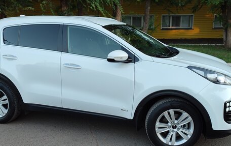 KIA Sportage IV рестайлинг, 2017 год, 2 380 000 рублей, 14 фотография