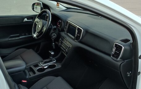 KIA Sportage IV рестайлинг, 2017 год, 2 380 000 рублей, 23 фотография