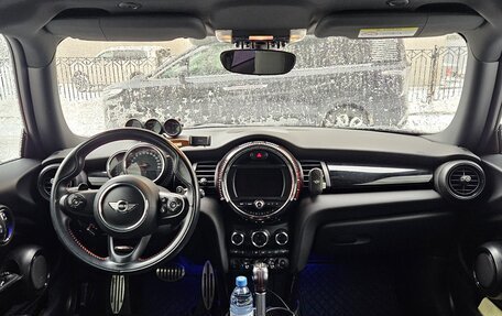 MINI Hatch, 2015 год, 2 190 000 рублей, 11 фотография