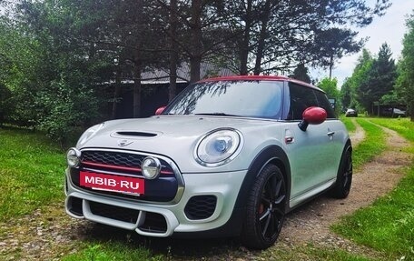 MINI Hatch, 2015 год, 2 190 000 рублей, 7 фотография
