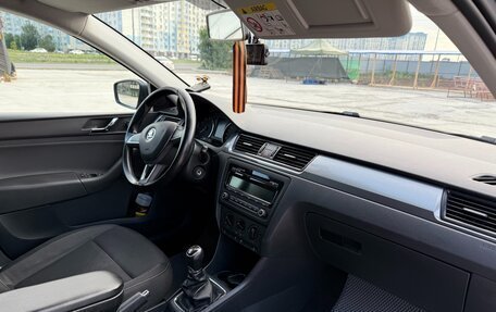 Skoda Rapid I, 2014 год, 900 000 рублей, 4 фотография