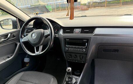 Skoda Rapid I, 2014 год, 900 000 рублей, 10 фотография