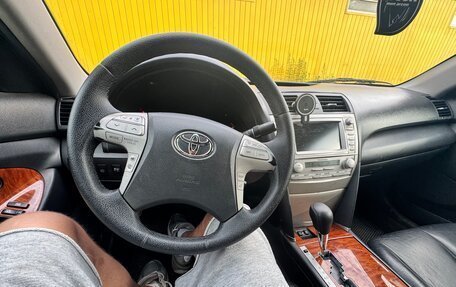 Toyota Camry, 2009 год, 1 080 000 рублей, 13 фотография