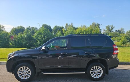 Toyota Land Cruiser Prado 150 рестайлинг 2, 2014 год, 2 950 000 рублей, 3 фотография