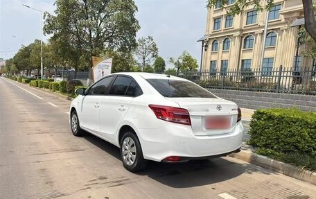 Toyota Yaris XP150 рестайлинг, 2021 год, 1 120 000 рублей, 4 фотография