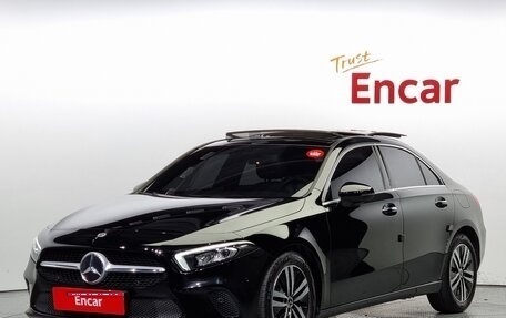 Mercedes-Benz A-Класс, 2021 год, 2 870 000 рублей, 1 фотография