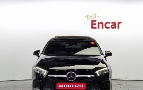 Mercedes-Benz A-Класс, 2021 год, 2 870 000 рублей, 3 фотография