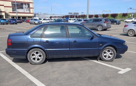 Volkswagen Passat B4, 1995 год, 235 000 рублей, 3 фотография