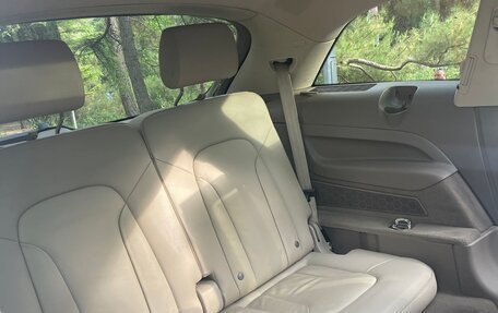 Audi Q7, 2010 год, 1 980 000 рублей, 11 фотография