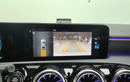 Mercedes-Benz A-Класс, 2021 год, 2 280 000 рублей, 14 фотография