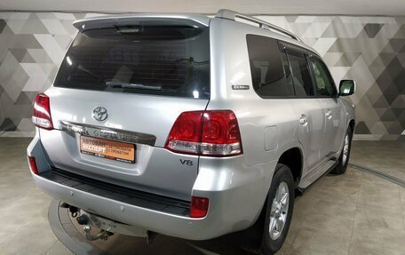 Toyota Land Cruiser 200, 2011 год, 2 590 000 рублей, 4 фотография