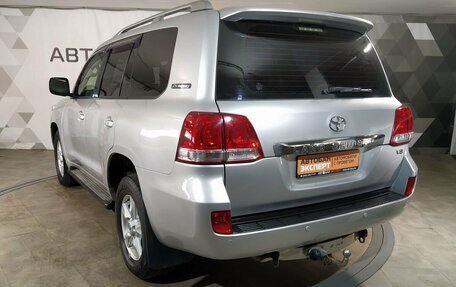 Toyota Land Cruiser 200, 2011 год, 2 590 000 рублей, 5 фотография