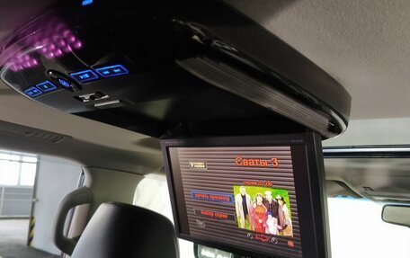 Toyota Land Cruiser 200, 2011 год, 2 590 000 рублей, 32 фотография