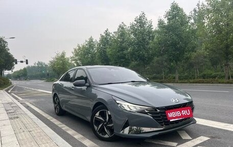Hyundai Elantra, 2022 год, 1 250 000 рублей, 3 фотография