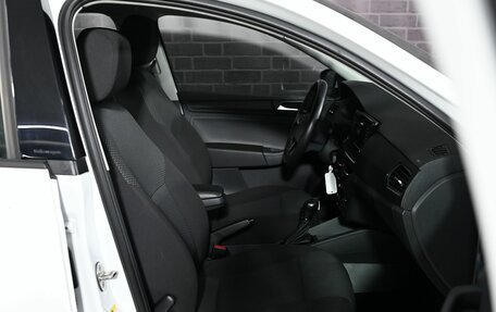 Volkswagen Polo VI (EU Market), 2021 год, 1 640 000 рублей, 11 фотография