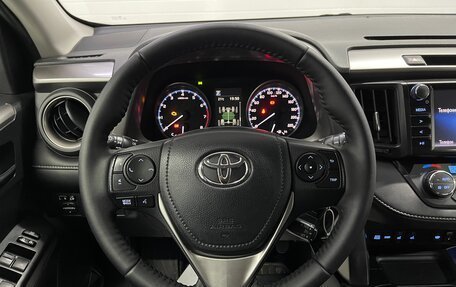 Toyota RAV4, 2016 год, 2 251 000 рублей, 11 фотография