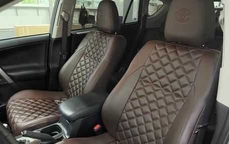Toyota RAV4, 2016 год, 2 251 000 рублей, 21 фотография