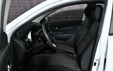 KIA Rio IV, 2020 год, 1 560 000 рублей, 10 фотография