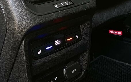 Volkswagen Tiguan II, 2018 год, 2 349 000 рублей, 8 фотография