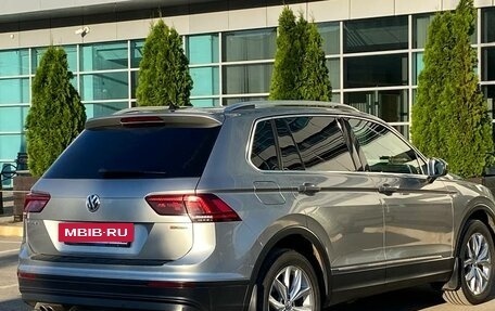 Volkswagen Tiguan II, 2018 год, 2 349 000 рублей, 14 фотография