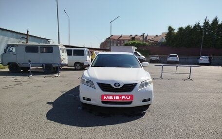 Toyota Camry, 2006 год, 900 000 рублей, 2 фотография