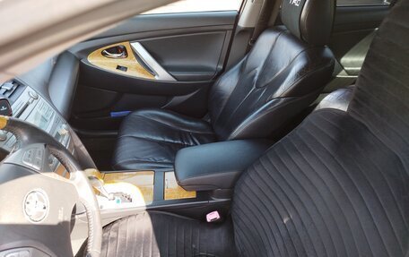 Toyota Camry, 2006 год, 900 000 рублей, 9 фотография