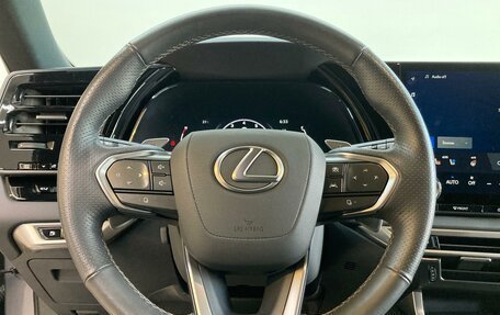 Lexus RX IV рестайлинг, 2023 год, 8 200 000 рублей, 10 фотография