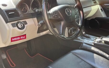 Mercedes-Benz C-Класс, 2010 год, 980 000 рублей, 8 фотография