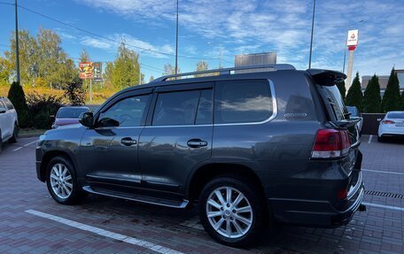 Toyota Land Cruiser 200, 2011 год, 3 150 000 рублей, 5 фотография