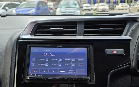 Honda Fit III, 2017 год, 1 195 000 рублей, 9 фотография