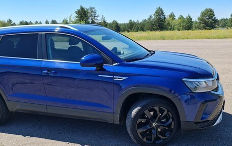 Volkswagen Taos, 2022 год, 2 300 000 рублей, 5 фотография
