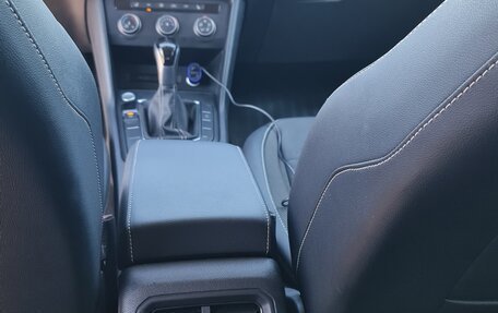 Volkswagen Taos, 2022 год, 2 300 000 рублей, 8 фотография