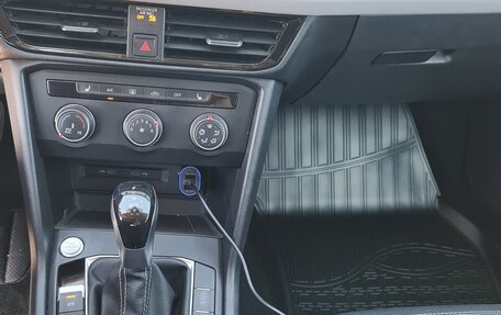 Volkswagen Taos, 2022 год, 2 300 000 рублей, 12 фотография