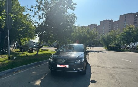 Volkswagen Passat B7, 2011 год, 1 180 000 рублей, 2 фотография