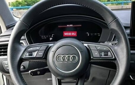 Audi A4, 2021 год, 2 420 000 рублей, 10 фотография