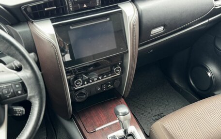 Toyota Fortuner II, 2018 год, 3 300 000 рублей, 16 фотография
