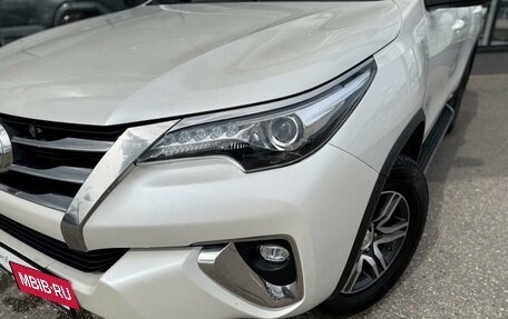 Toyota Fortuner II, 2018 год, 3 300 000 рублей, 8 фотография