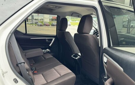 Toyota Fortuner II, 2018 год, 3 300 000 рублей, 26 фотография
