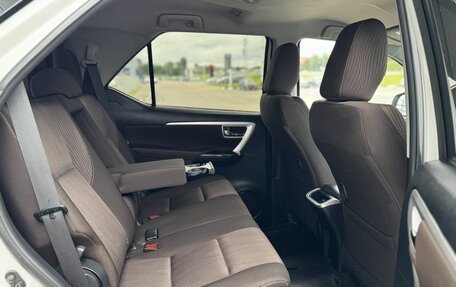 Toyota Fortuner II, 2018 год, 3 300 000 рублей, 27 фотография