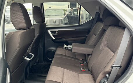 Toyota Fortuner II, 2018 год, 3 300 000 рублей, 23 фотография